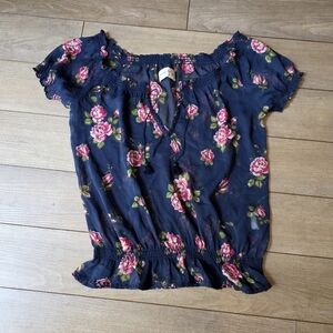 Abercrombie And Fitch Top Size Large